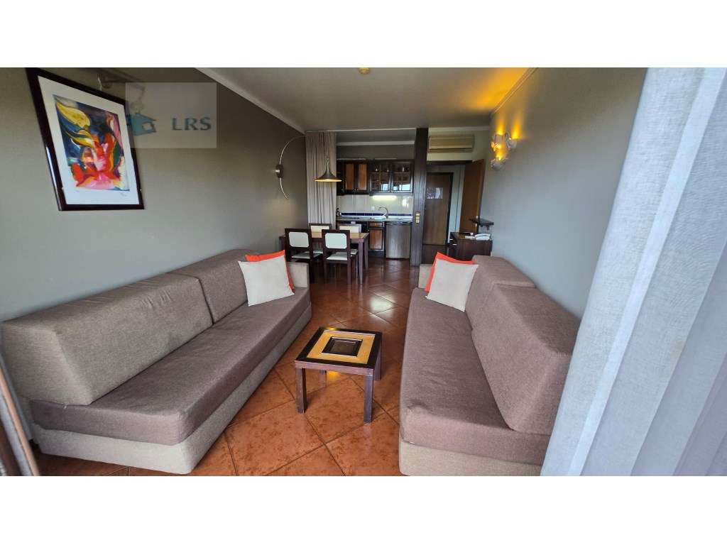 Albufeira central, sinta-se em férias o ano inteiro. apartamento T1...-3