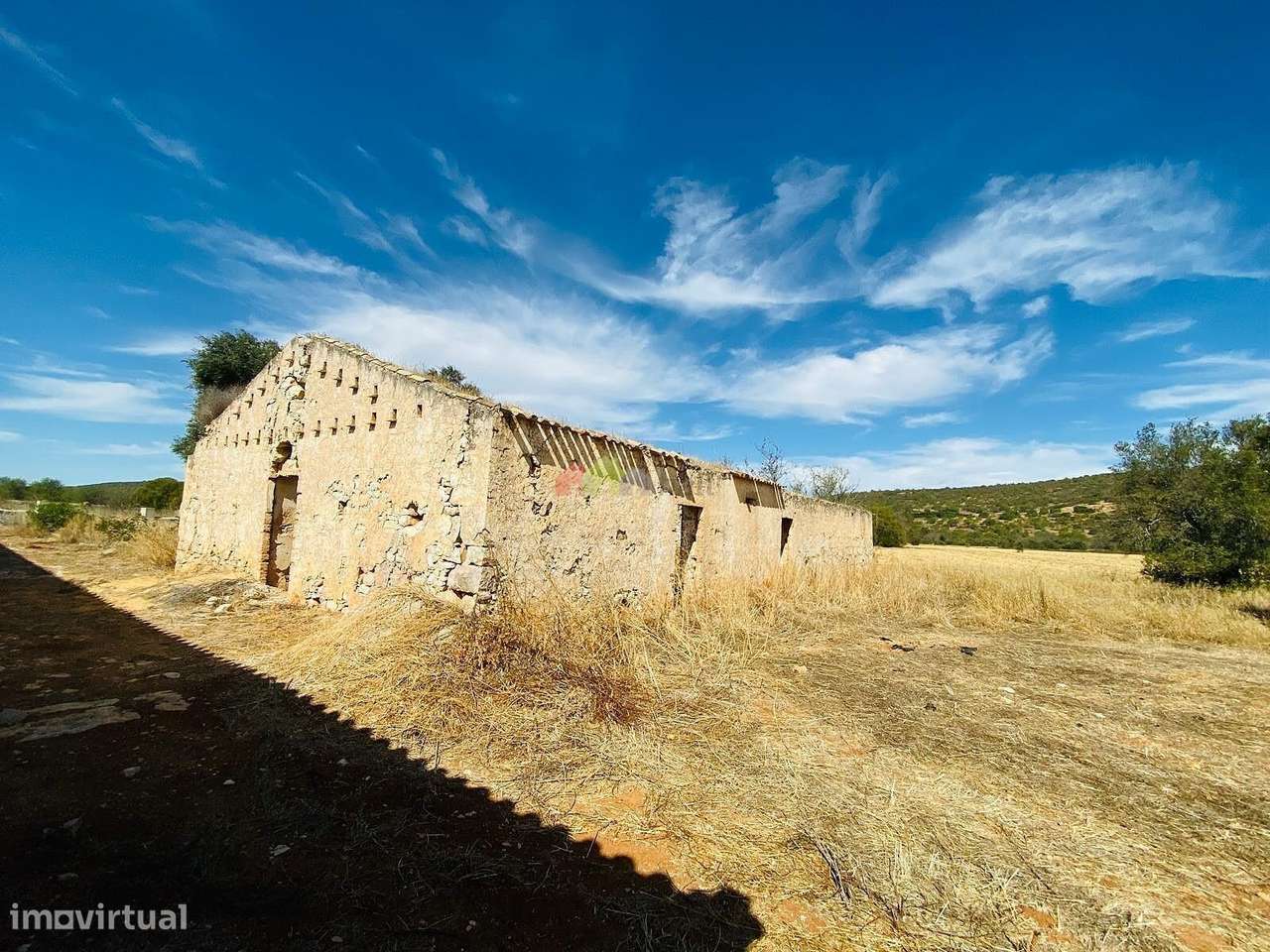 Quinta em Loulé com 9.5 ha com 850 m2 construção-11