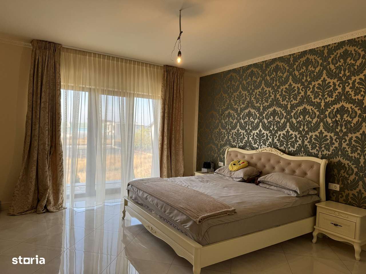 Vila S+P+1E, finisaje de lux, teren - 3000 mp, zona Platou Strehareti-13