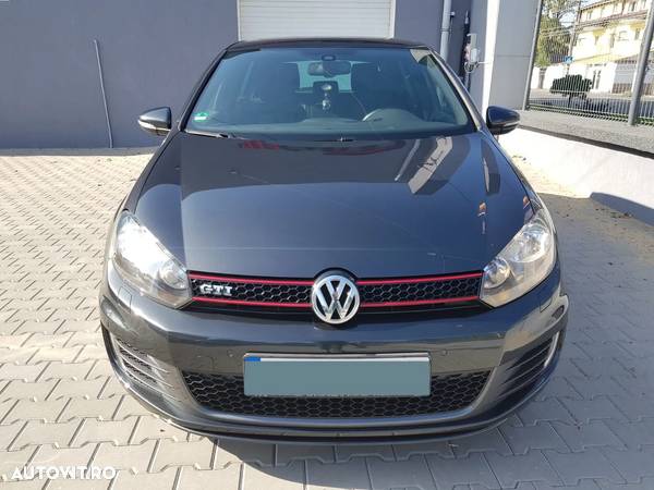 Volkswagen Golf 2.0 TSI GTI - 1