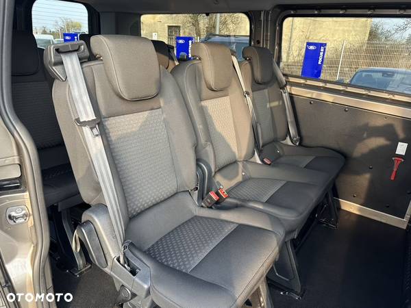 Ford Transit Custom - 13