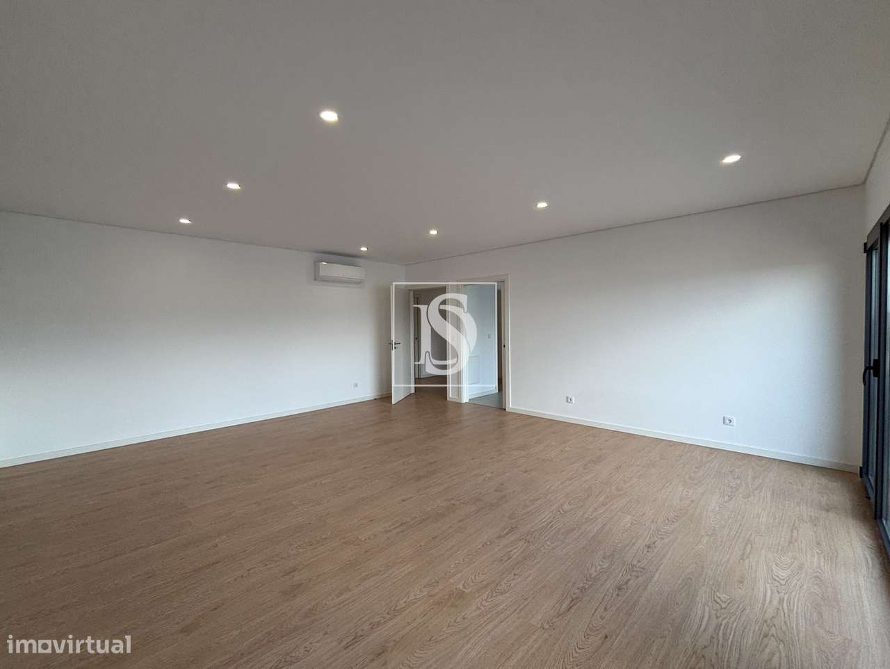 Apartamento T3 no Edifício Prestige, Tondela - Grande imagem: 4/26