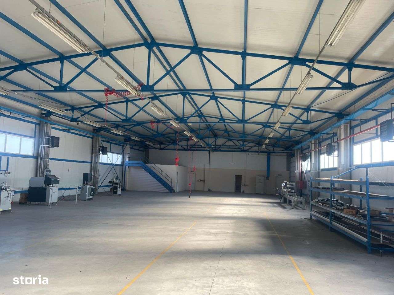 Hala Productie ,Spatii Birou si Locuit, Craiova-Isalnita 10000 m Teren-2