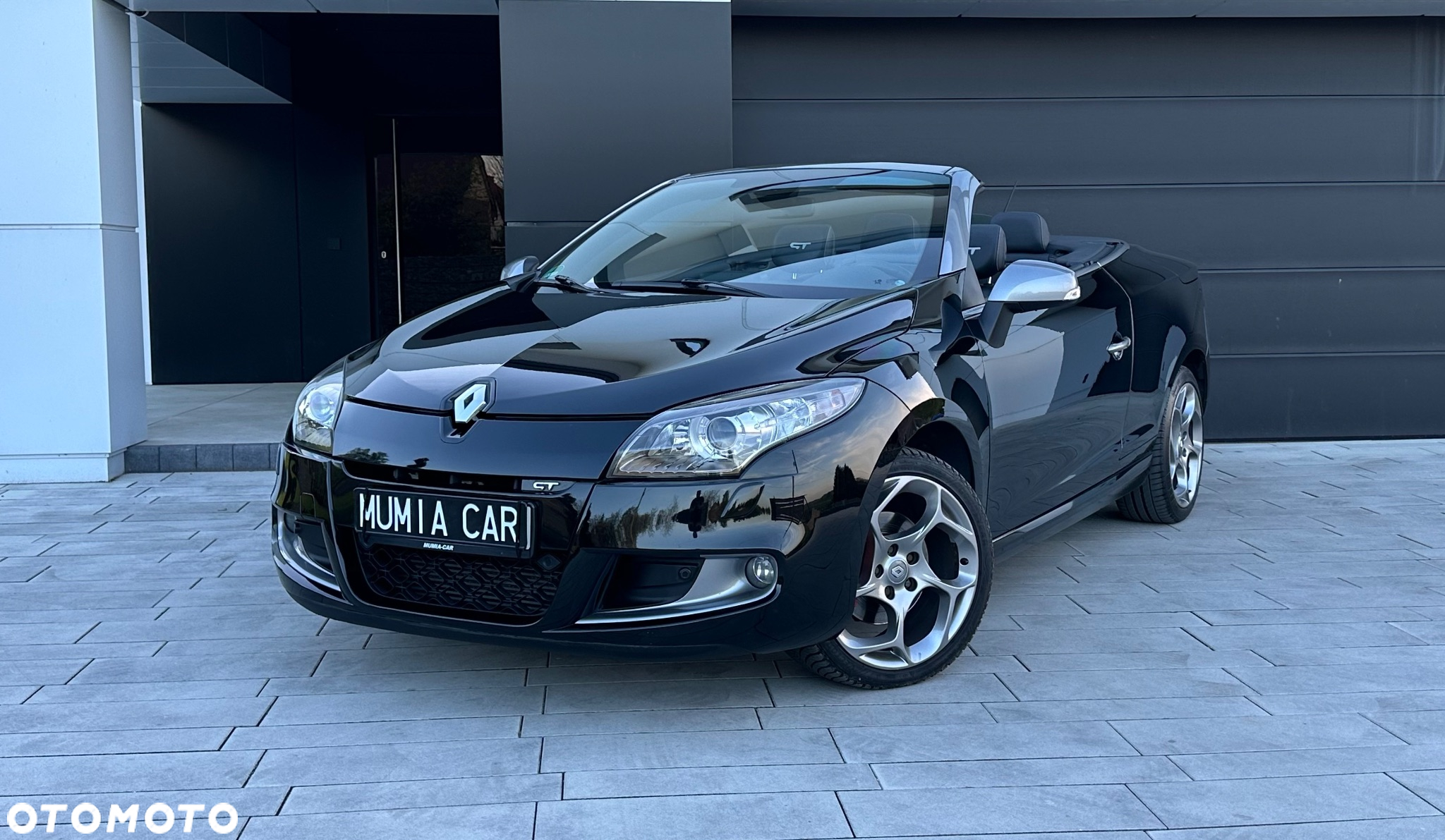 Renault Megane TCe 180 Coupe-Cabriolet GT - 4