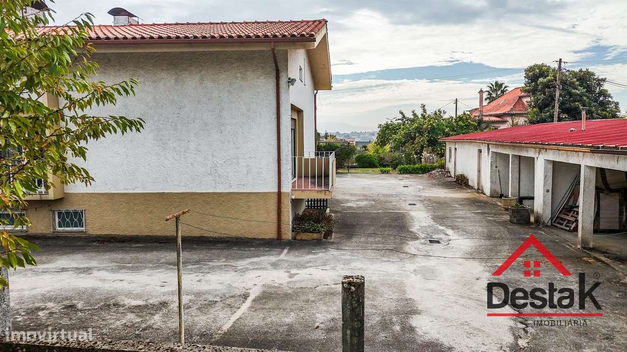 Moradia Isolada V6 com 2.200 m² de terreno a 5 minutos do centro de Vi - Grande imagem: 4/43