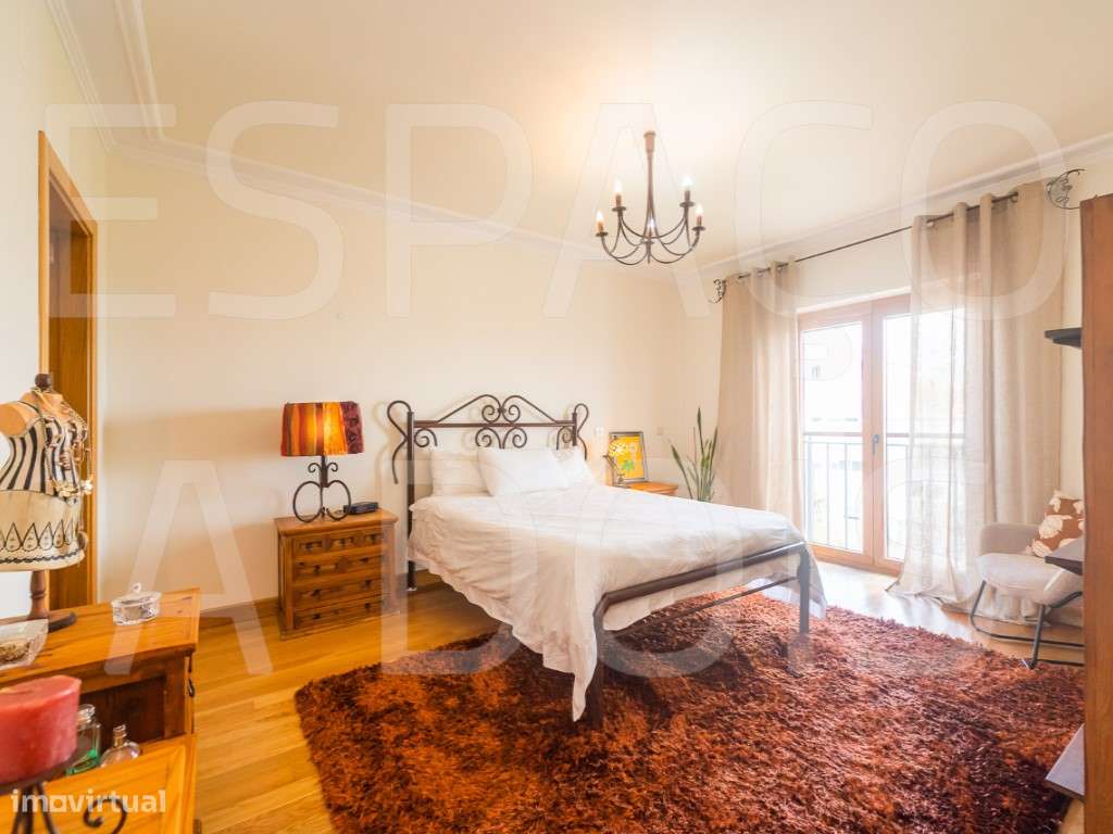 DESLUMBRANTE! Condomínio Privado com porteiro residente, vigilância...-55