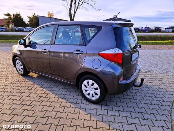 Toyota Verso S 1.4 D-4D Luna - 12