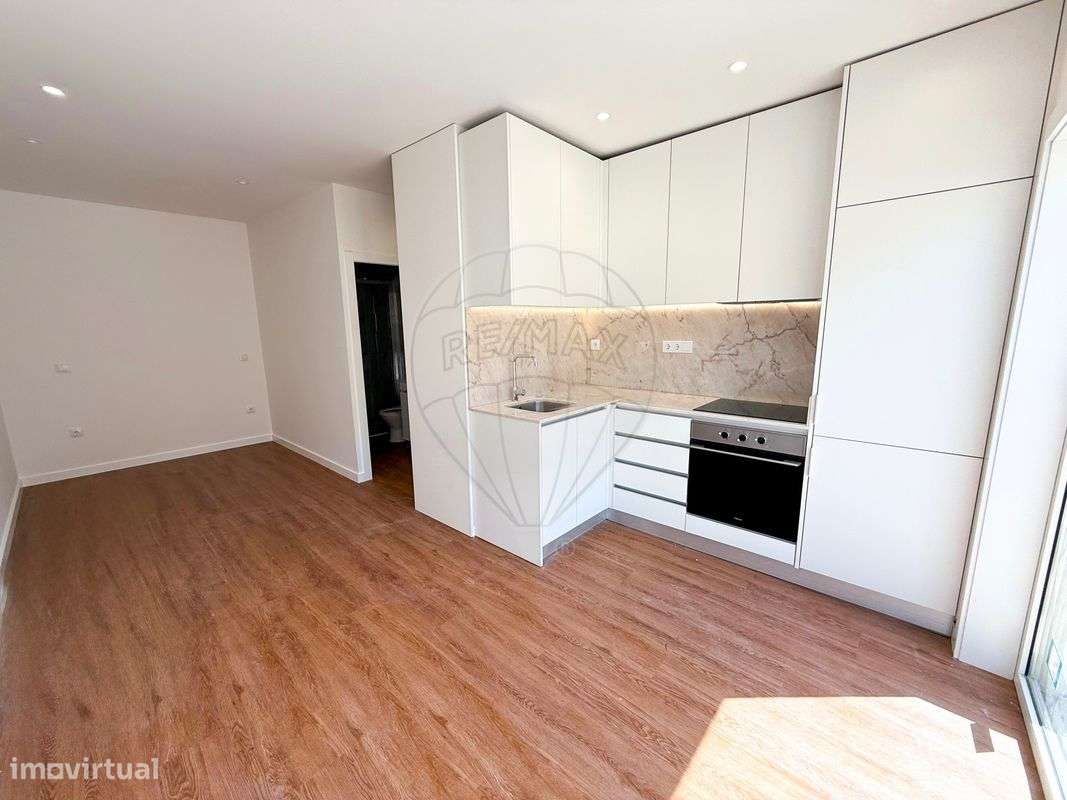 Apartamento T0 para venda - Grande imagem: 2/19