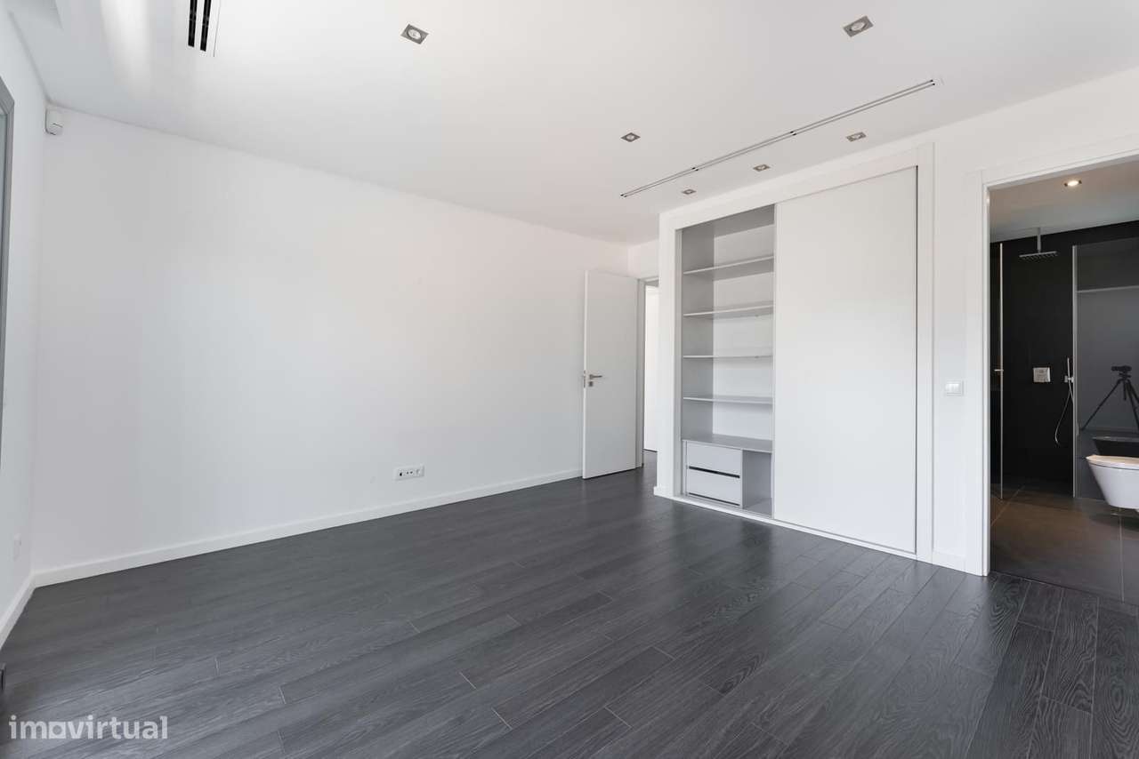 Moradia Isolada T5 com piscina, Birre, Cascais-32