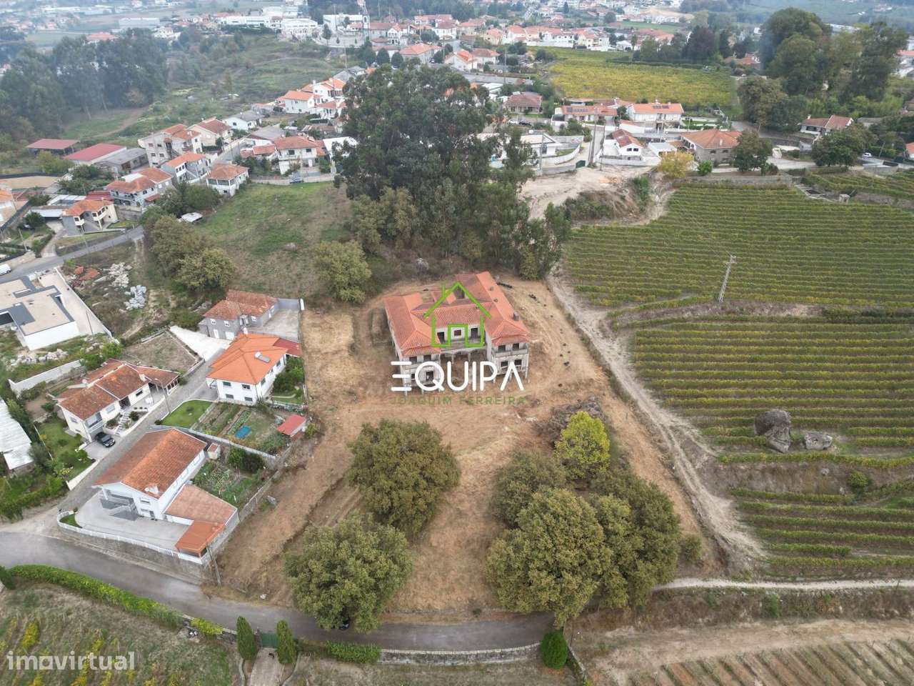 Terreno para construção (com moradia  T-5, construída em grosso), e - Grande imagem: 4/52