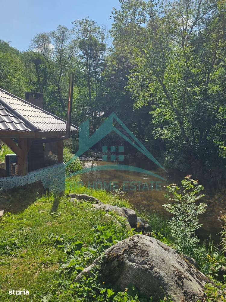 Cabana turistica cu restaurant, piscina , spatiu de cazare!-12