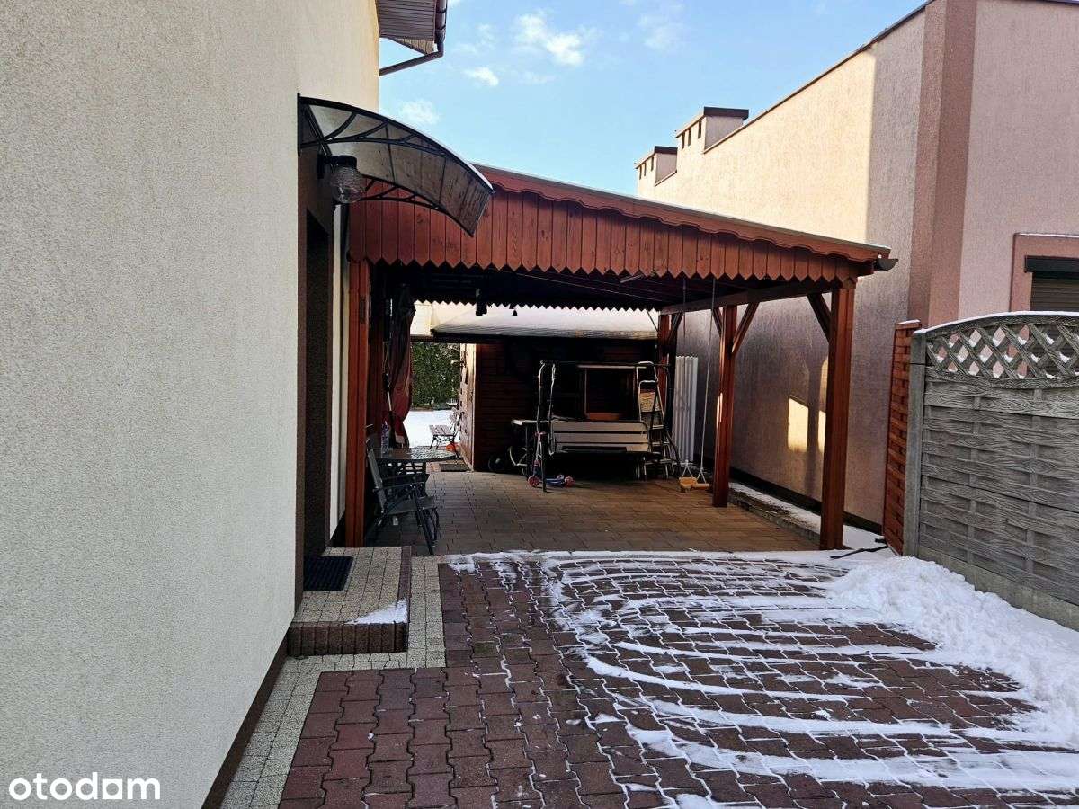 Przytulny dom w Aleksandrowie z fotowoltaiką.-18