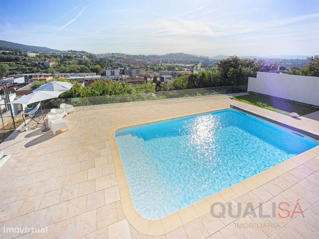 Moradia T5 com piscina, jardim e pomar e com vistas panorâmicas em ...-27