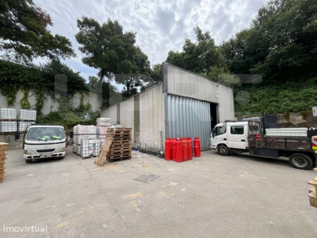 VENDE | ARMAZÉM | MAIA-13