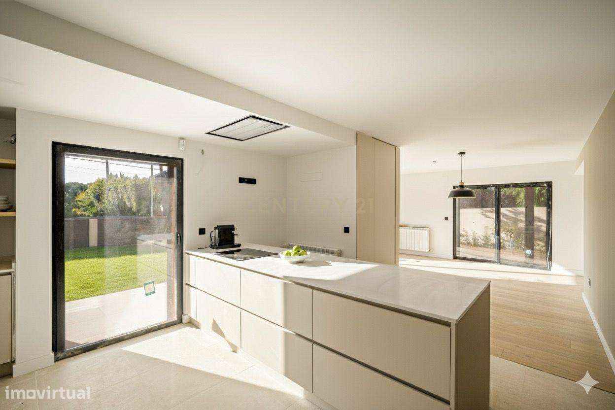 Luxuosa Moradia Isolada em Cascais - 4 Quartos - Grande imagem: 3/15