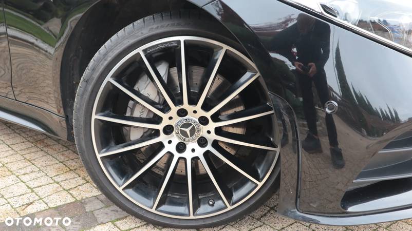 Mercedes-Benz CLS 400 d 4-Matic 9G-TRONIC - 33