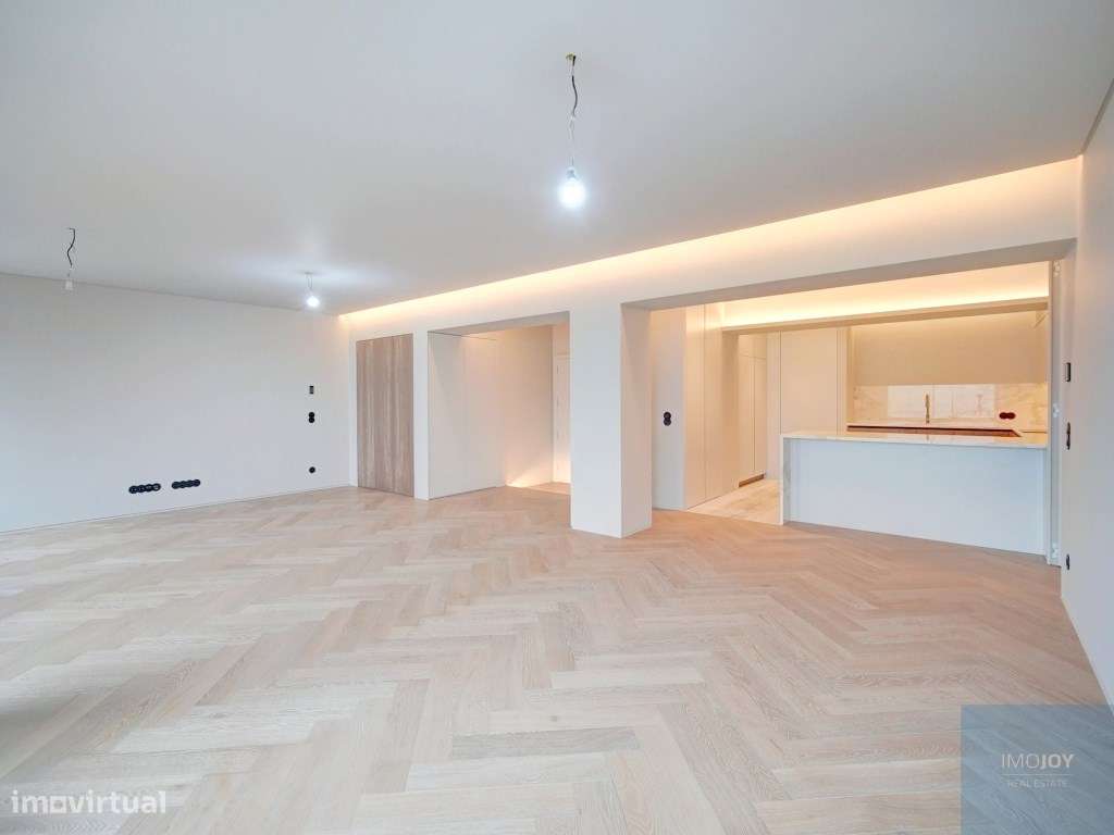 Apartamento T3 de Luxo com Estacionamento na Rua das Amoreiras - Grande imagem: 5/30