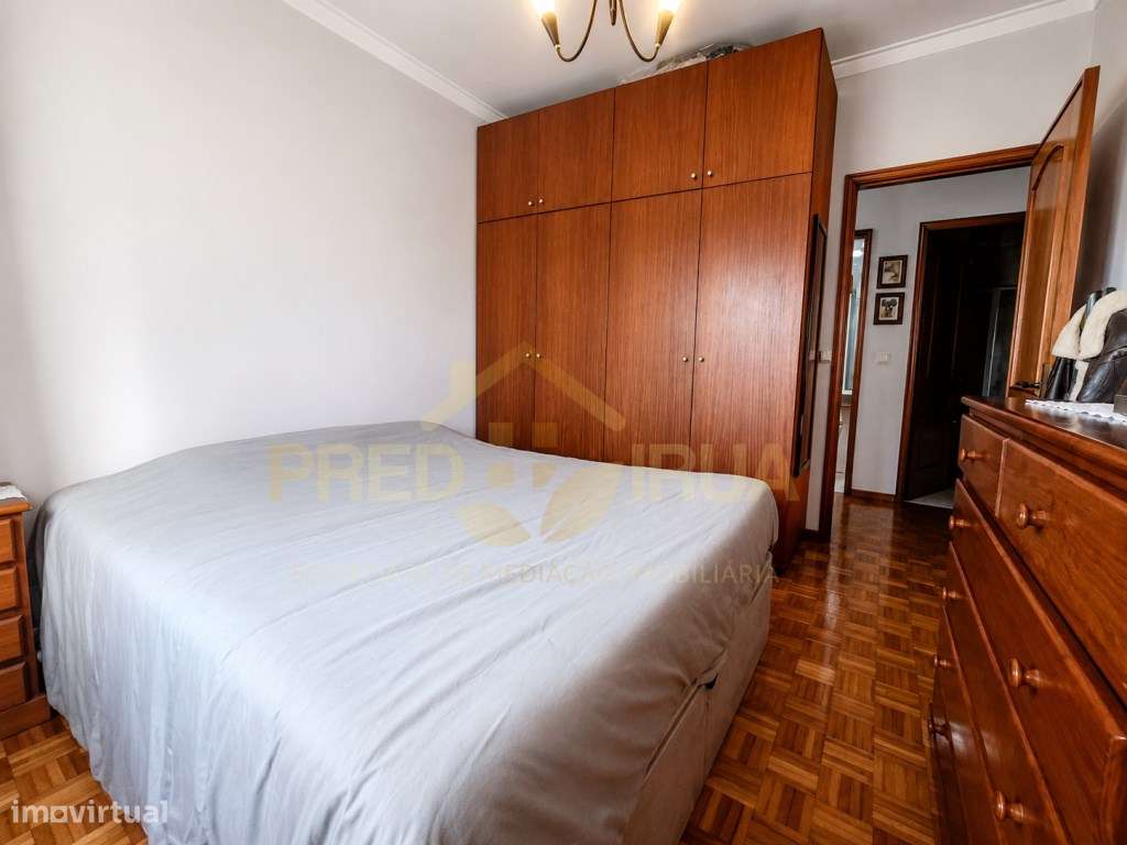 OPORTUNIDADE ÚNICA - T2 em Gulpilhares | Localização Privilegiada-16
