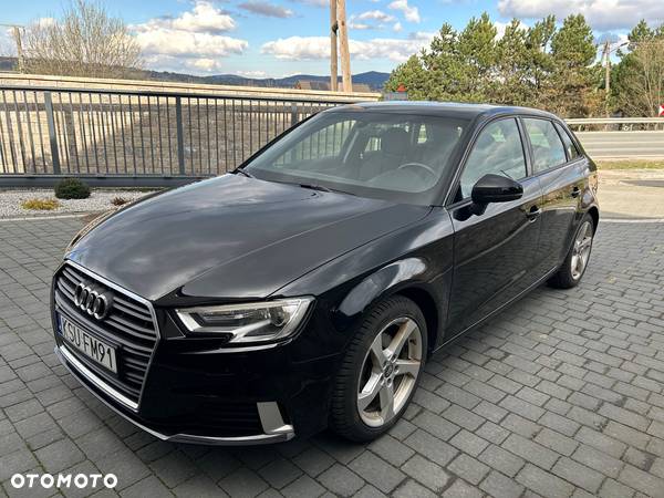 Audi A3 1.6 TDI Sportback S tronic - 1