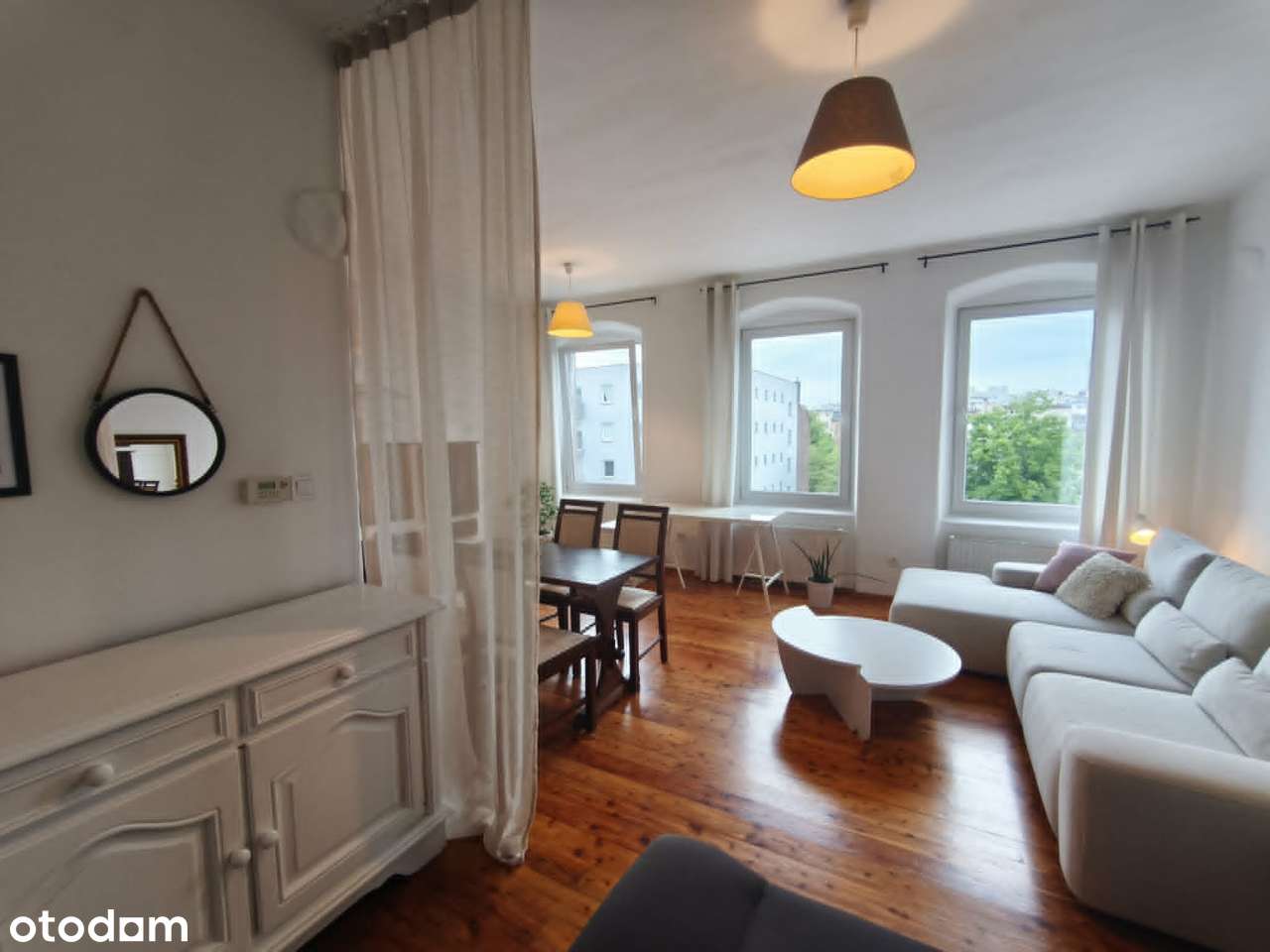 Klimatyczna duża kawalerka 44 m² ul. Oleśnicka / Jedności Narodowej - Widok 2