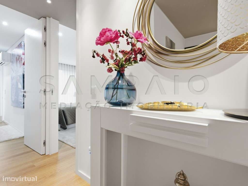 Apartamento T2 - Rio Tinto - C/ Novo!-13