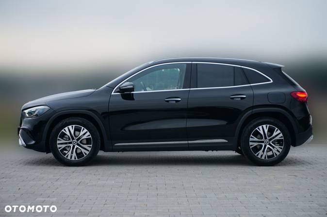 Mercedes-Benz GLA 200 mHEV Progressive 7G-DCT - 5