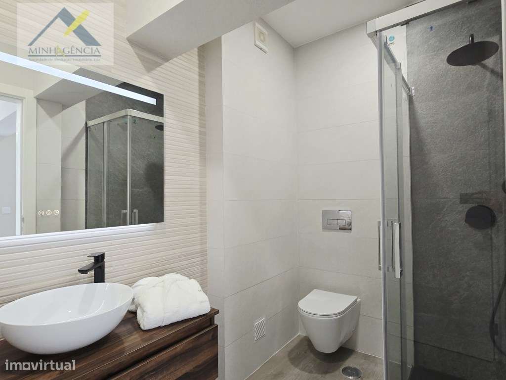 Apartamento T3 remodelado na Algodeia em Setúbal-22