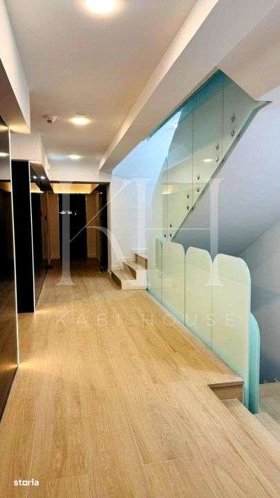 Cortina North, in Faza III-FATADA VENTILATA-VEDERE LIBERA - Imagine principală: 3/19