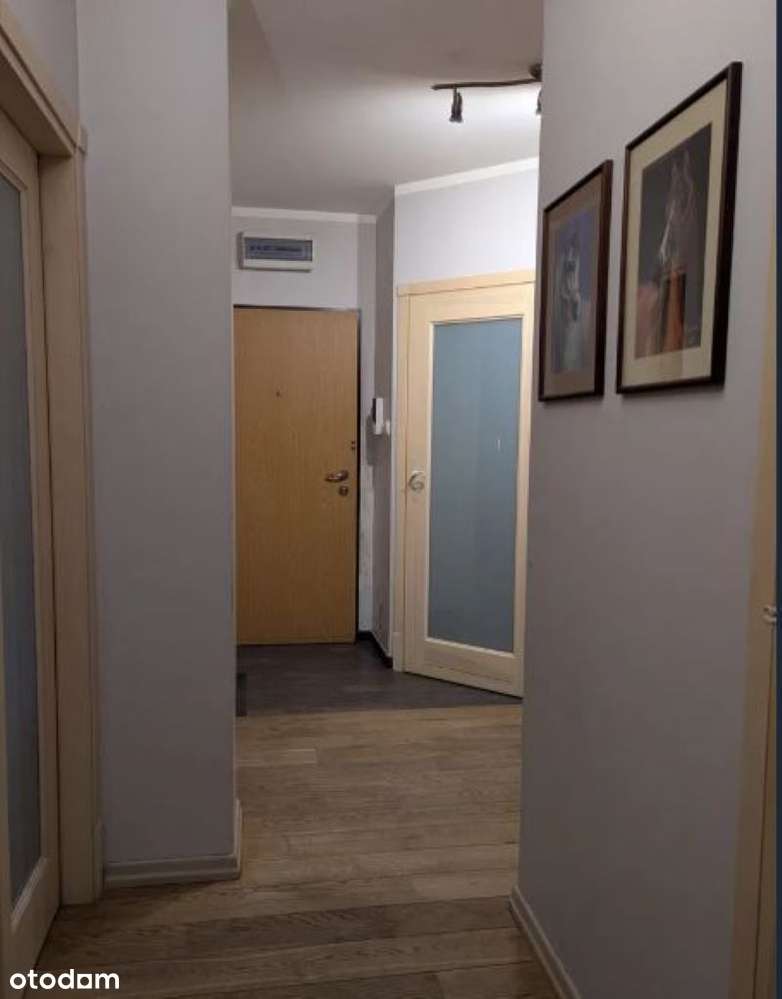 Atrakcyjne, przytulne 4-pokojowe na Bielanach-9