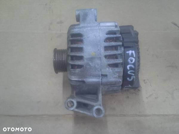 Ford Fiesta MK7 Fokus MK3 1.6 alternator Valeo 120A AV6N-10300-HA - 1