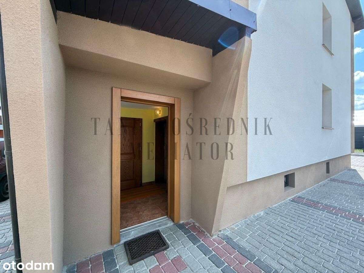 Dom po termomodernizacji +budynki gospodarcze 170m-17