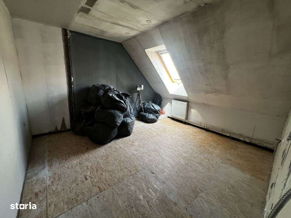 Triplex 80 mp utili, 40 mp curte, parcare, Zona Eroilor - Imagine principală: 2/10