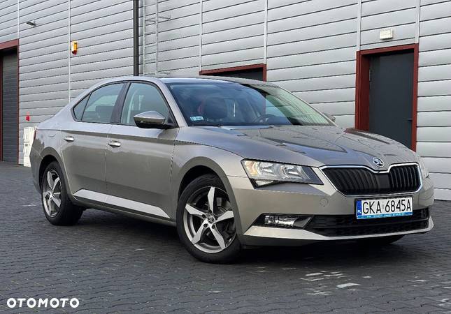 Skoda Superb - 4