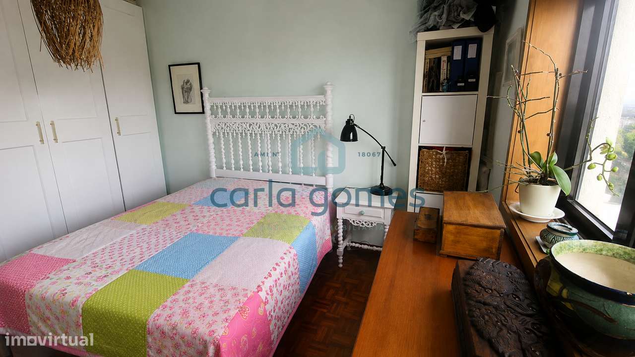 APARTAMENTO T2 C/ LUGAR DE GARAGEM E VISTA MAR – ARCOZELO, V.N. GAIA-21