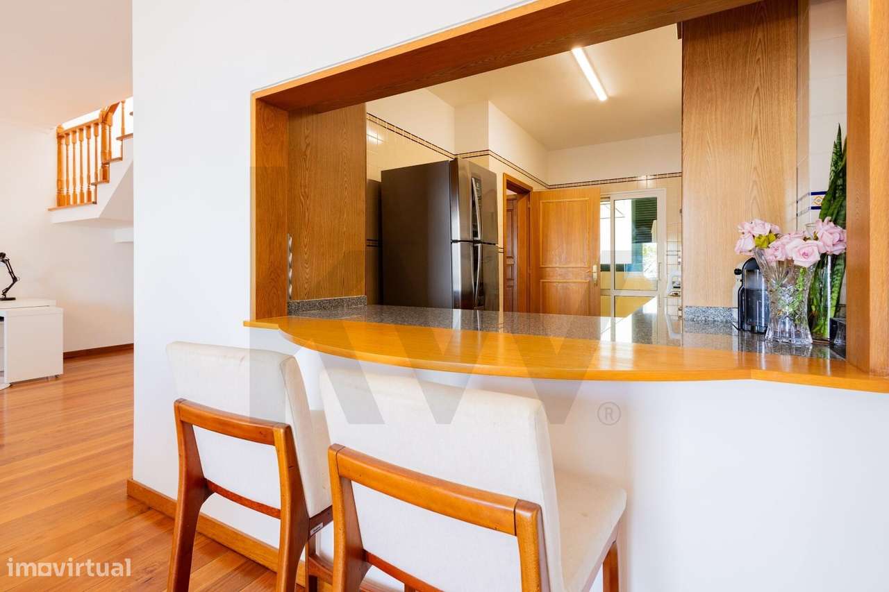 Apartamento T3 Duplex no Funchal-31
