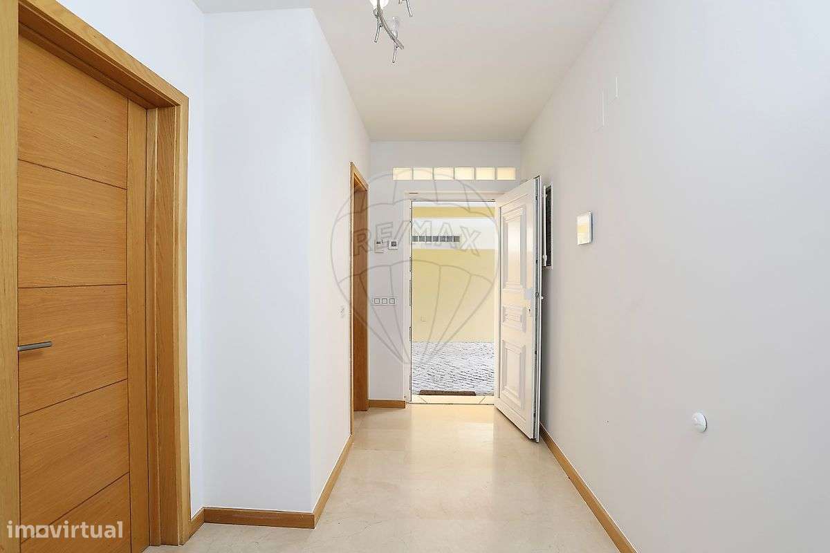 Moradia T5 para venda-28