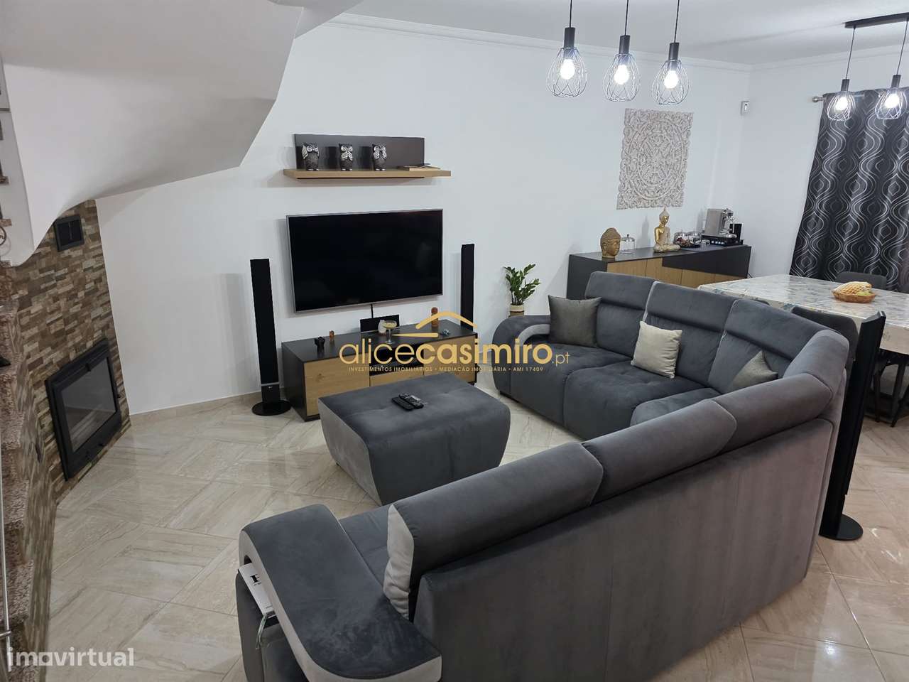 Moradia T4 - boas áreas- excelente estado!-10