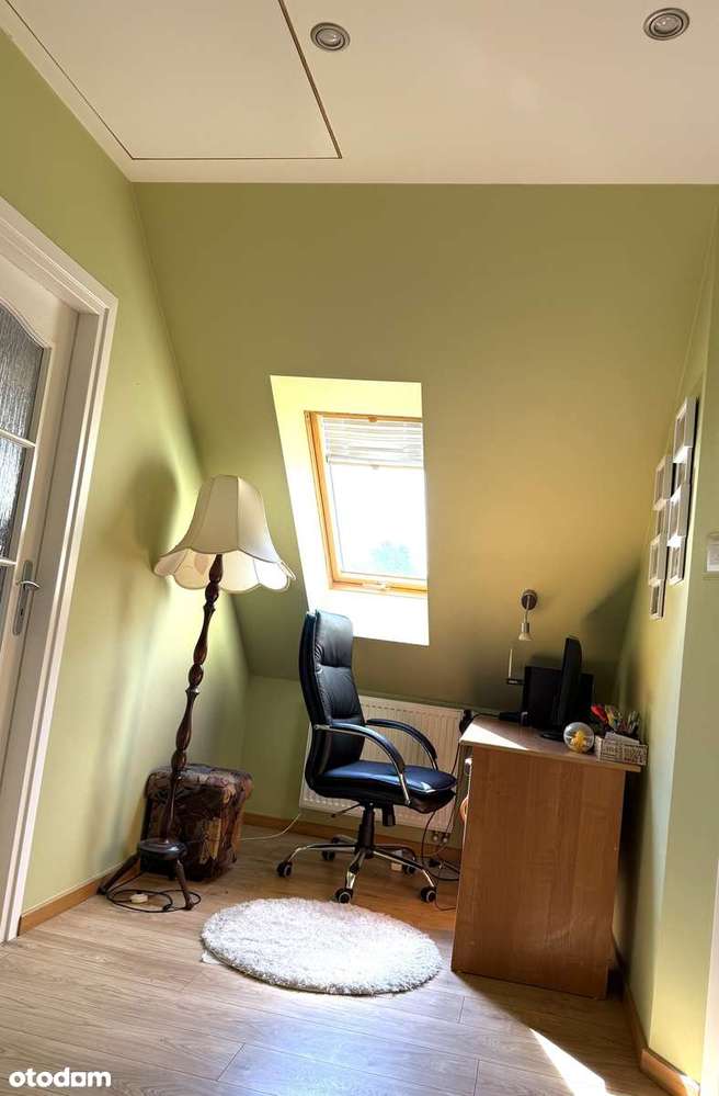 Dom z garażem i piwnicą | Pompa ciepła | Fotowoltaika - Pełny obrazek: 4/9