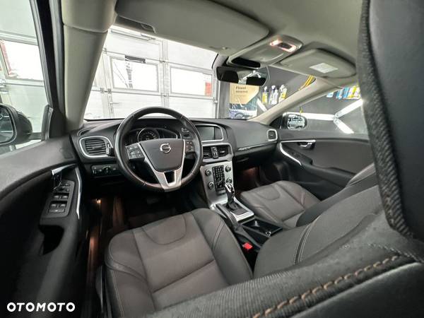 Volvo V40 - 12