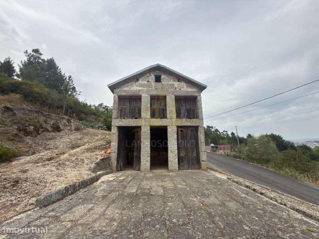 Moradia com Terreno para Restauro | 10 Hectares | Fafe-17