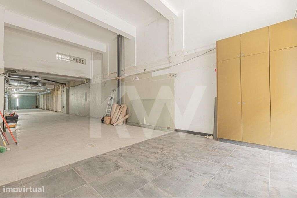 Prédio Estefânia | Junto ao Jardim Constantino - Grande imagem: 2/26