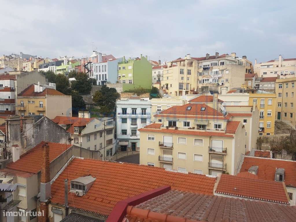 Apartamento T3 Duplex com vista rio-14