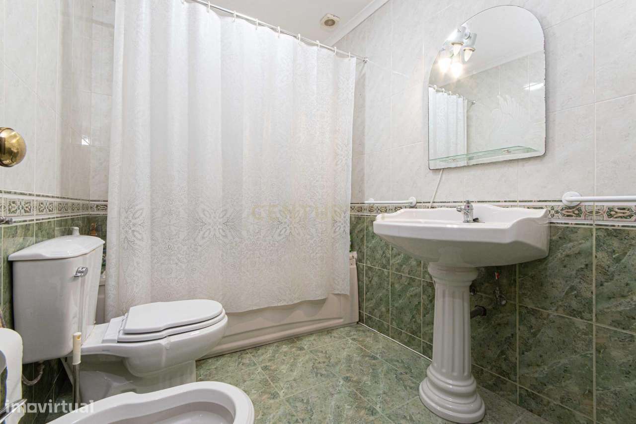 Moradia em Alpriate-12