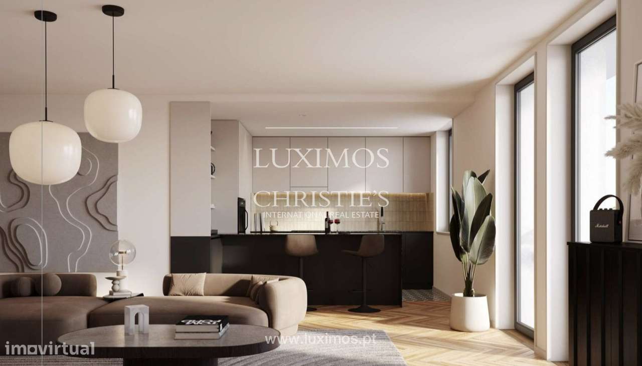 Apartamento T2+1 com varandas à venda no centro do Porto - Grande imagem: 3/7