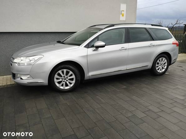 Citroën C5 Tourer HDi 110 FAP Tendance - 5