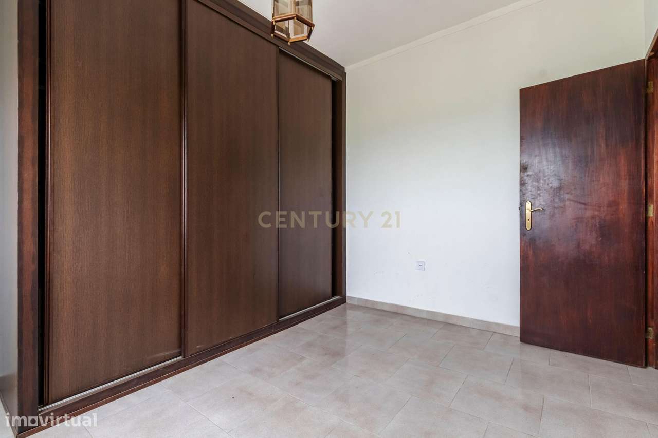 Moradia T2 para renovação | Lote 1.000 m² | São Francisco, Alcochete |-30