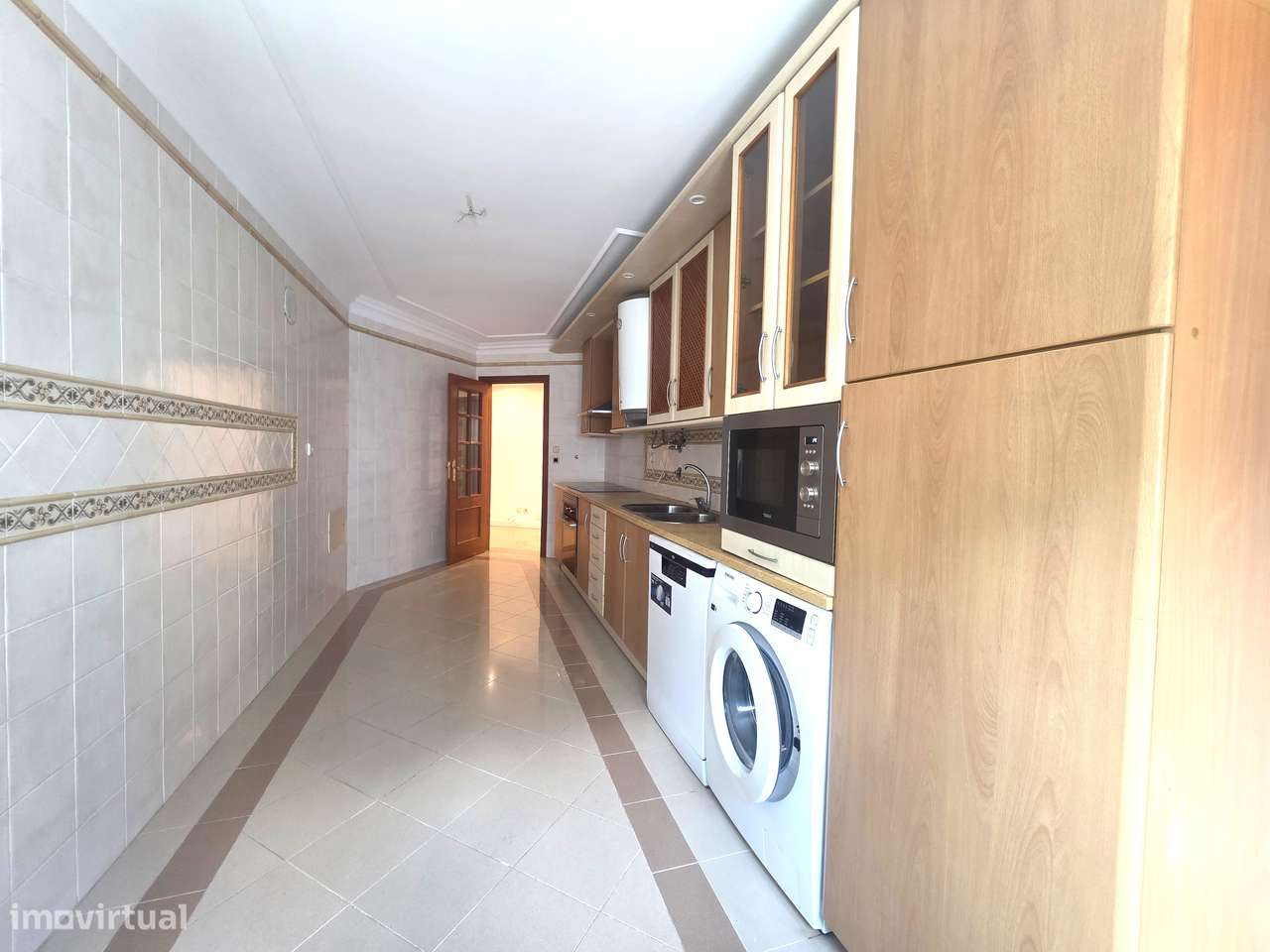Excelente Apartamento T3- Santa Marta do Pinhal-26