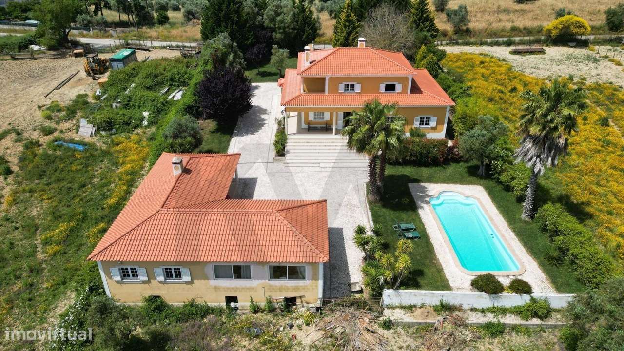 Moradia de Luxo com Piscina e Vistas Panorâmicas | Moçarria, Santarém-58