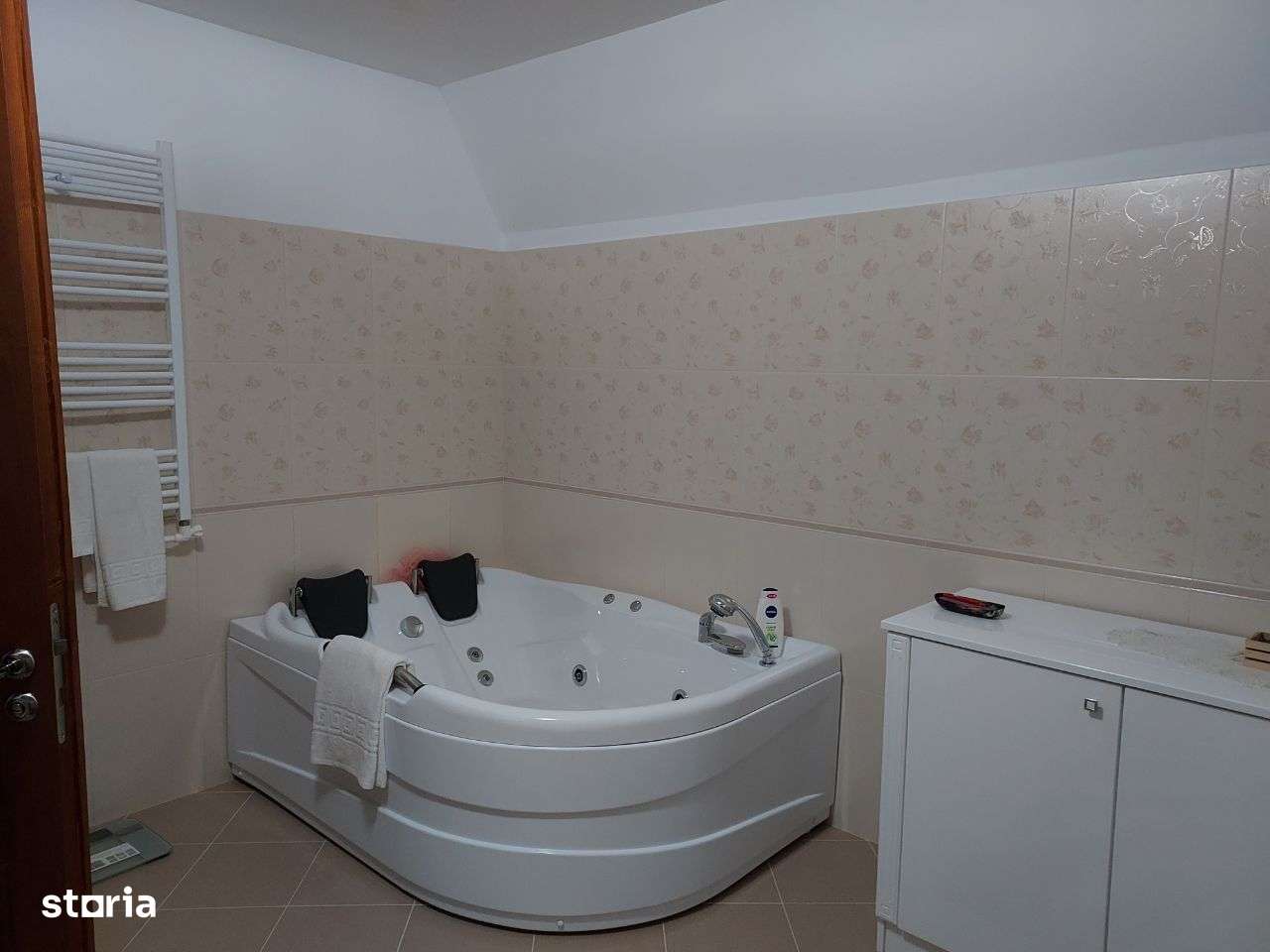 Vila - la intrare in Moara-13