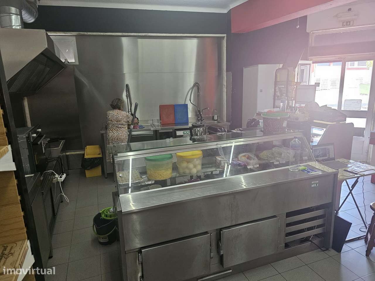 VENDE-SE MINI MERCADO "C/ Take Way" – ENTRONCAMENTO-5